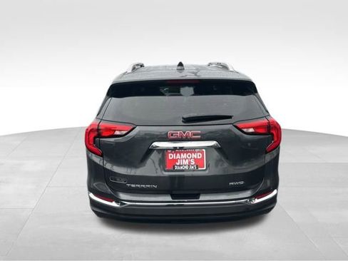 Used 2018 GMC Terrain SLT image 15
