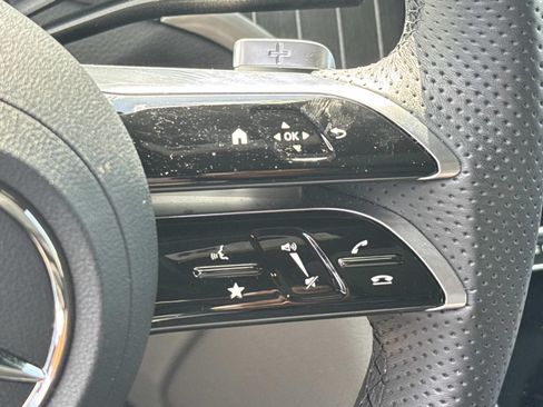 Used 2026 Mercedes-Benz GLC 300 4MATIC image 24