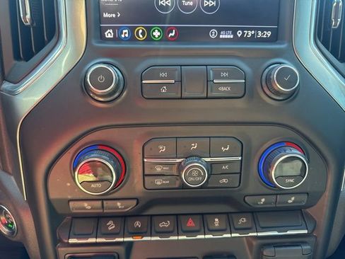 Used 2020 Chevrolet Silverado 1500 RST AWD/4WD image 25