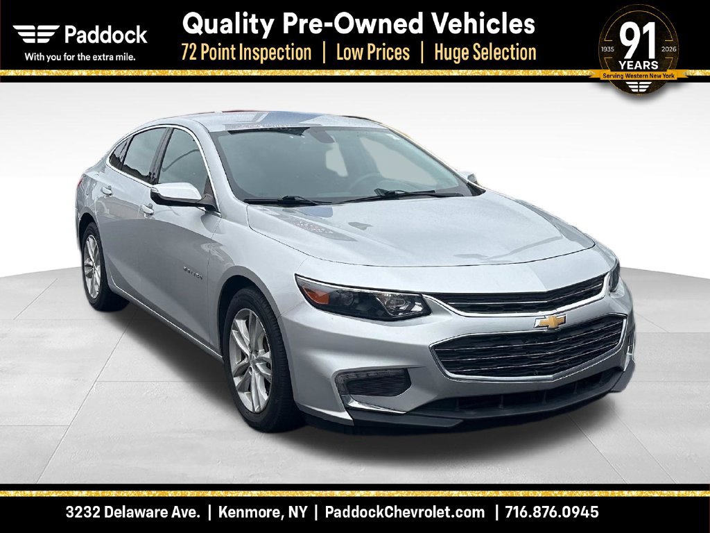 Used 2018 Chevrolet Malibu LT FWD image 1