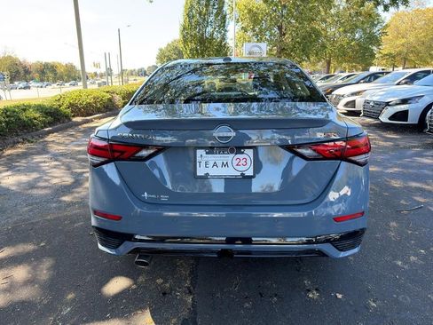 New 2025 Nissan Sentra SR image 6