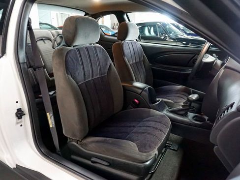 Used 2004 Chevrolet Monte Carlo LS w/ Preferred Equipment Group image 30