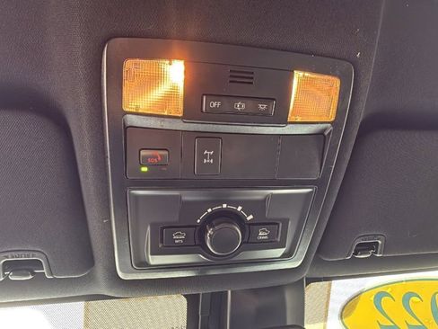 Certified 2022 Toyota Tacoma TRD Off-Road image 18