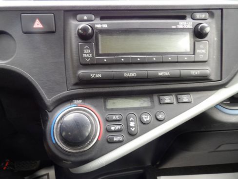Used 2012 Toyota Prius C Two FWD image 14