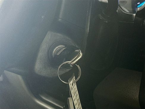 Used 2021 Ford F250 XL w/ Power Equipment Group image 27