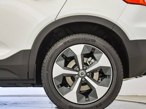 New 2026 Volvo XC40 B5 Plus w/ Protection Package Premier image 11