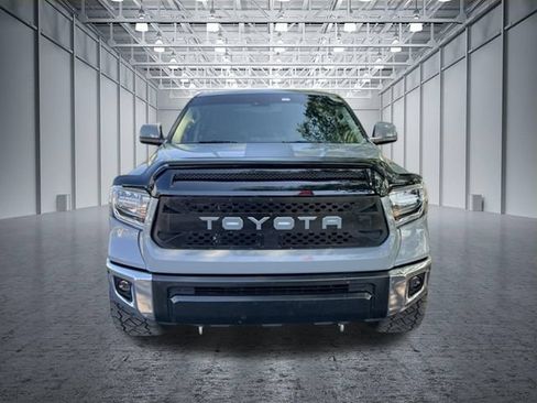 Used 2021 Toyota Tundra Limited w/ Limited Premium Package AWD/4WD image 3