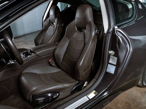 Used 2013 Maserati GranTurismo Sport RWD image 21