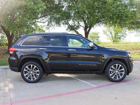 Used 2018 Jeep Grand Cherokee Limited RWD image 8