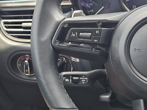 Certified 2026 Porsche Macan GTS image 26