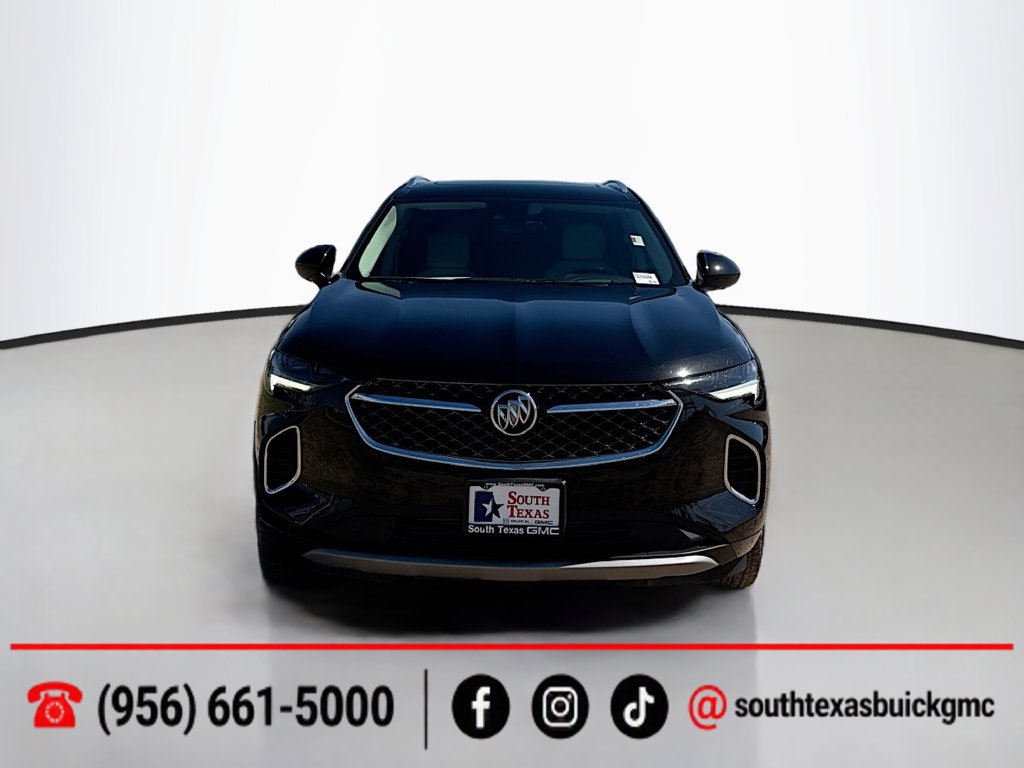 Used 2023 Buick Envision Avenir AWD/4WD image 2