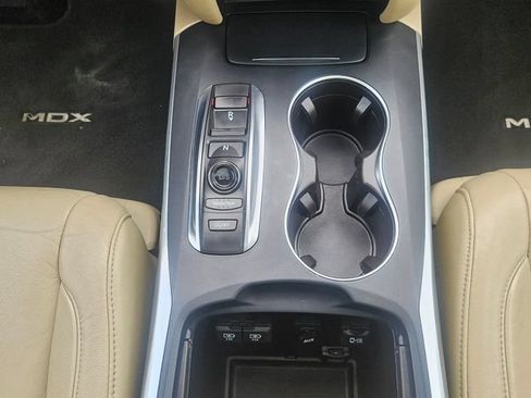 Used 2019 Acura MDX SH-AWD image 32