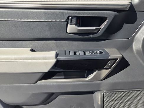 Used 2024 Toyota Tundra Limited image 24