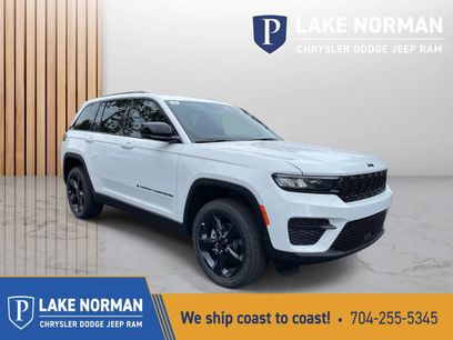 New 2025 Jeep Grand Cherokee Altitude