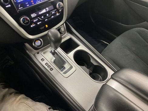 Used 2019 Nissan Murano S image 22
