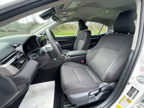 Used 2025 Toyota Camry LE FWD image 21