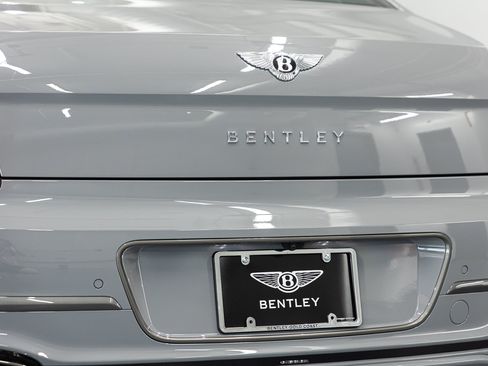 New 2026 Bentley Flying Spur Plug-In Hybrid AWD/4WD image 19