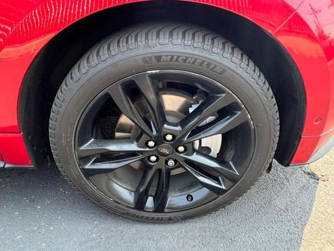 Used 2022 Ford Edge ST w/ Equipment Group 401A AWD/4WD image 4