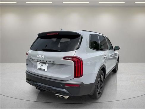 Used 2022 Kia Telluride SX w/ SX Prestige Package AWD/4WD image 5