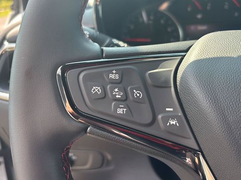 Used 2023 Chevrolet Equinox RS AWD/4WD image 23