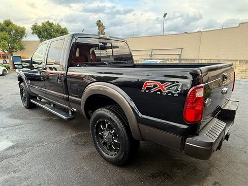 Used 2016 Ford F250 King Ranch w/ FX4 Off-Road Package AWD/4WD image 8