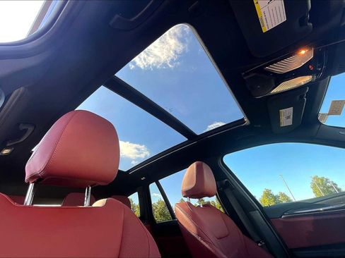 Used 2024 BMW X3 M40i image 25