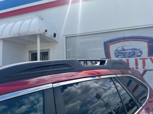 Used 2017 Subaru Outback 2.5i Premium w/ Popular Package #2 AWD/4WD image 8