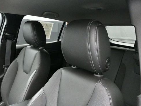 Used 2025 Buick Encore GX Preferred FWD image 21