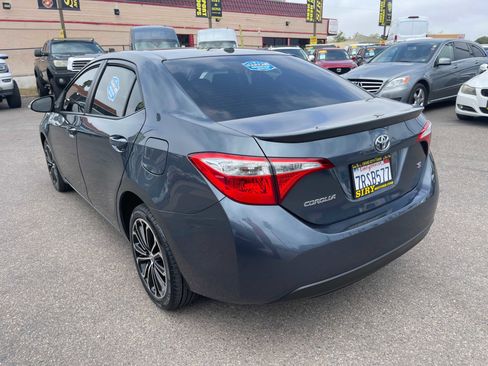 Used 2016 Toyota Corolla S Premium image 5