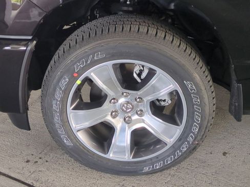 New 2026 RAM 1500 Express image 11