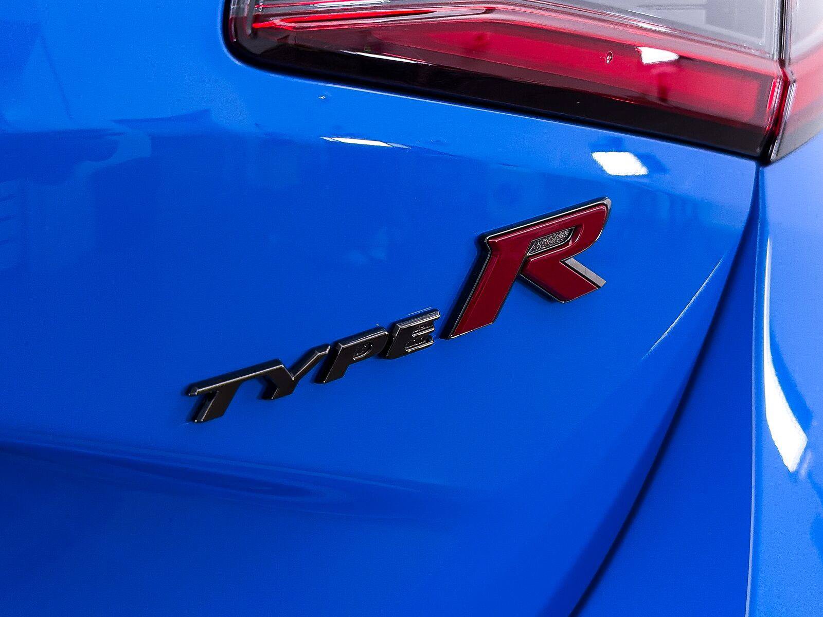 Used 2025 Honda Civic Type R image 2