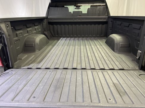 Used 2023 Chevrolet Silverado 1500 Custom AWD/4WD image 14