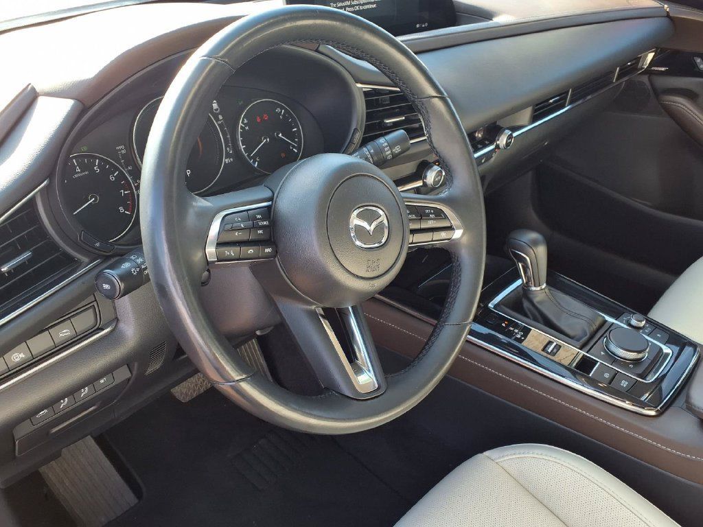 Used 2024 MAZDA CX-30 AWD 2.5 S w/ Premium Package image 17