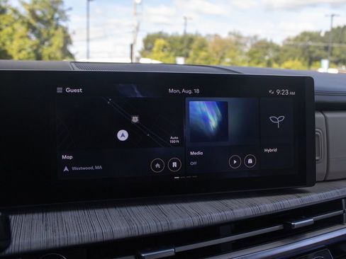 Used 2024 Hyundai Santa Fe Calligraphy image 16