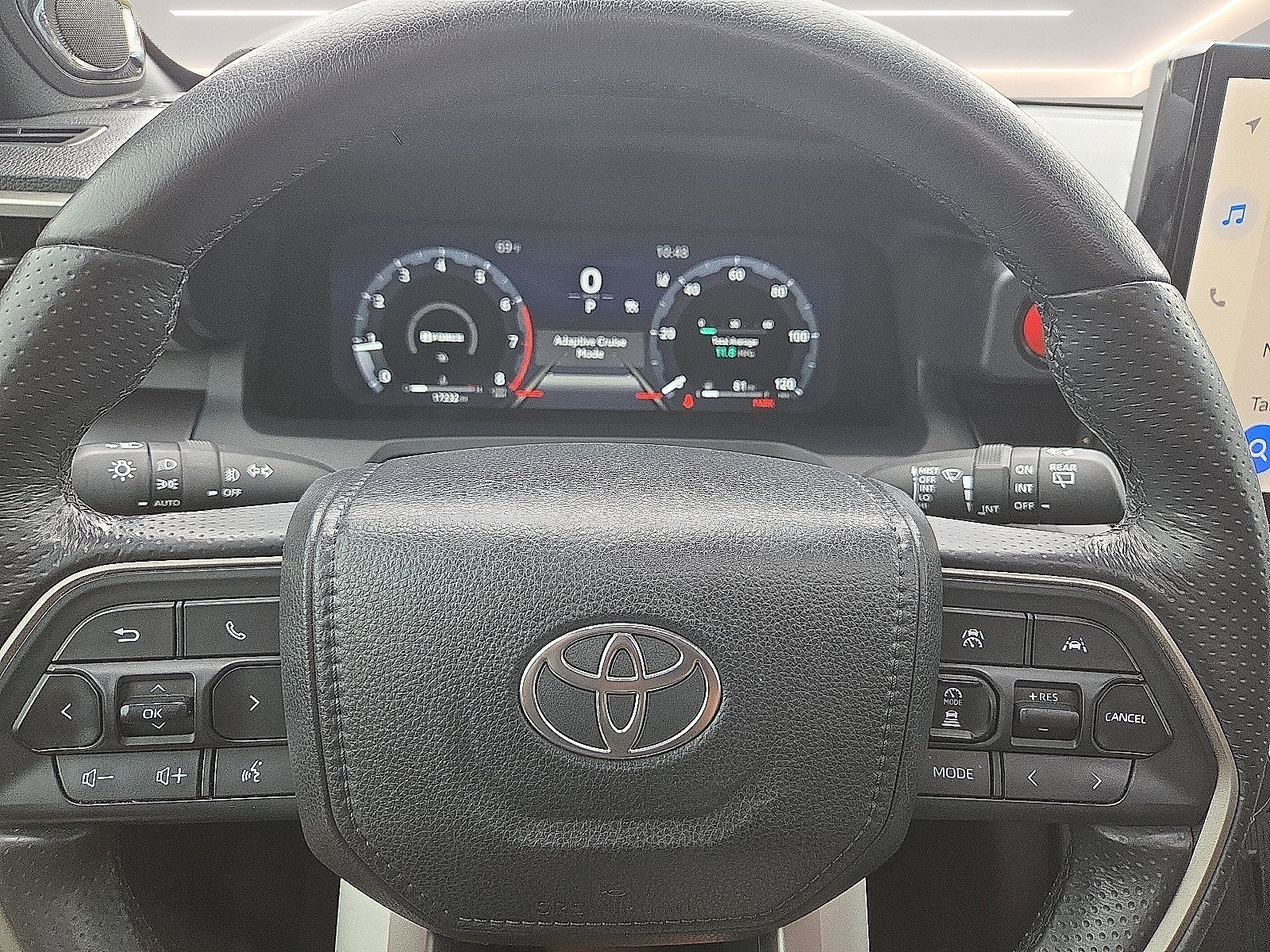 Used 2025 Toyota 4Runner TRD Off-Road Premium w/ Tow Technology Package AWD/4WD image 4
