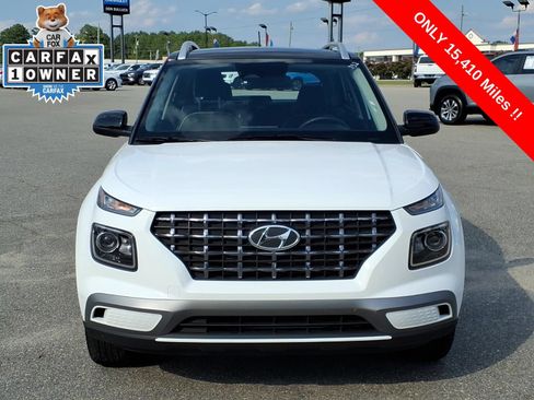 Used 2026 Hyundai Venue SEL FWD image 8