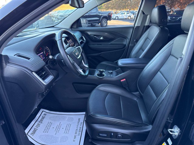 Used 2023 GMC Terrain SLT w/ Tech Package FWD image 16