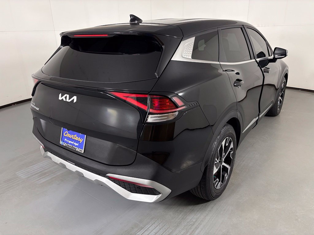 Used 2024 Kia Sportage EX FWD image 8