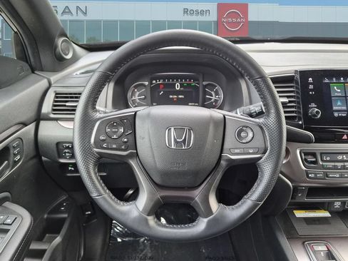 Used 2023 Honda Passport EX-L image 16