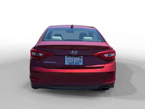 Used 2015 Hyundai Sonata SE FWD image 4