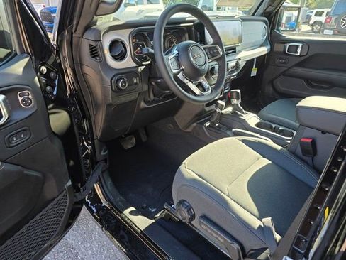 New 2025 Jeep Wrangler Unlimited Sahara w/ Safety Group AWD/4WD image 14