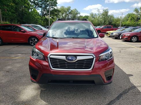 Used 2020 Subaru Forester Premium w/ Popular Package #1 AWD/4WD image 2