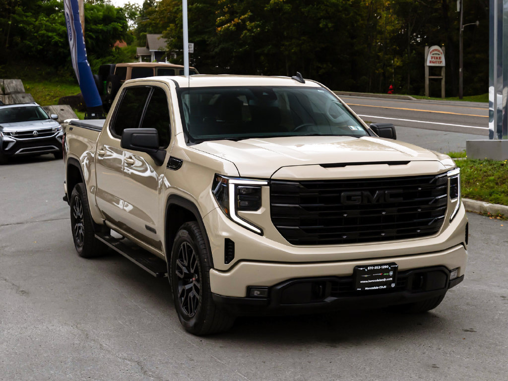 Used 2022 GMC Sierra 1500 Elevation AWD/4WD image 4