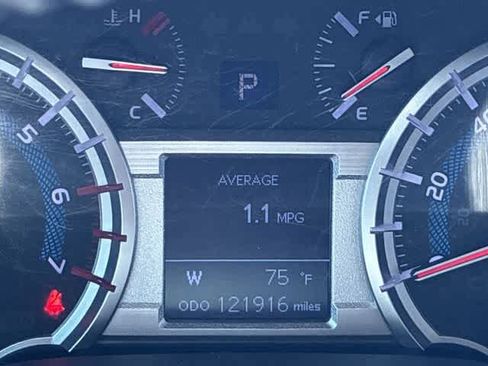 Used 2017 Toyota 4Runner Limited AWD/4WD image 36
