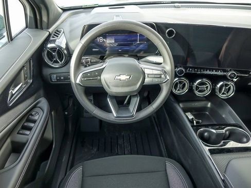 New 2026 Chevrolet Blazer EV LT image 16