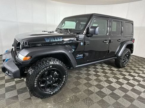 Used 2023 Jeep Wrangler Unlimited w/ 8.4" Radio Group AWD/4WD image 6