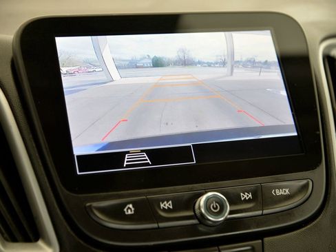 Used 2023 Chevrolet Malibu LT FWD image 20