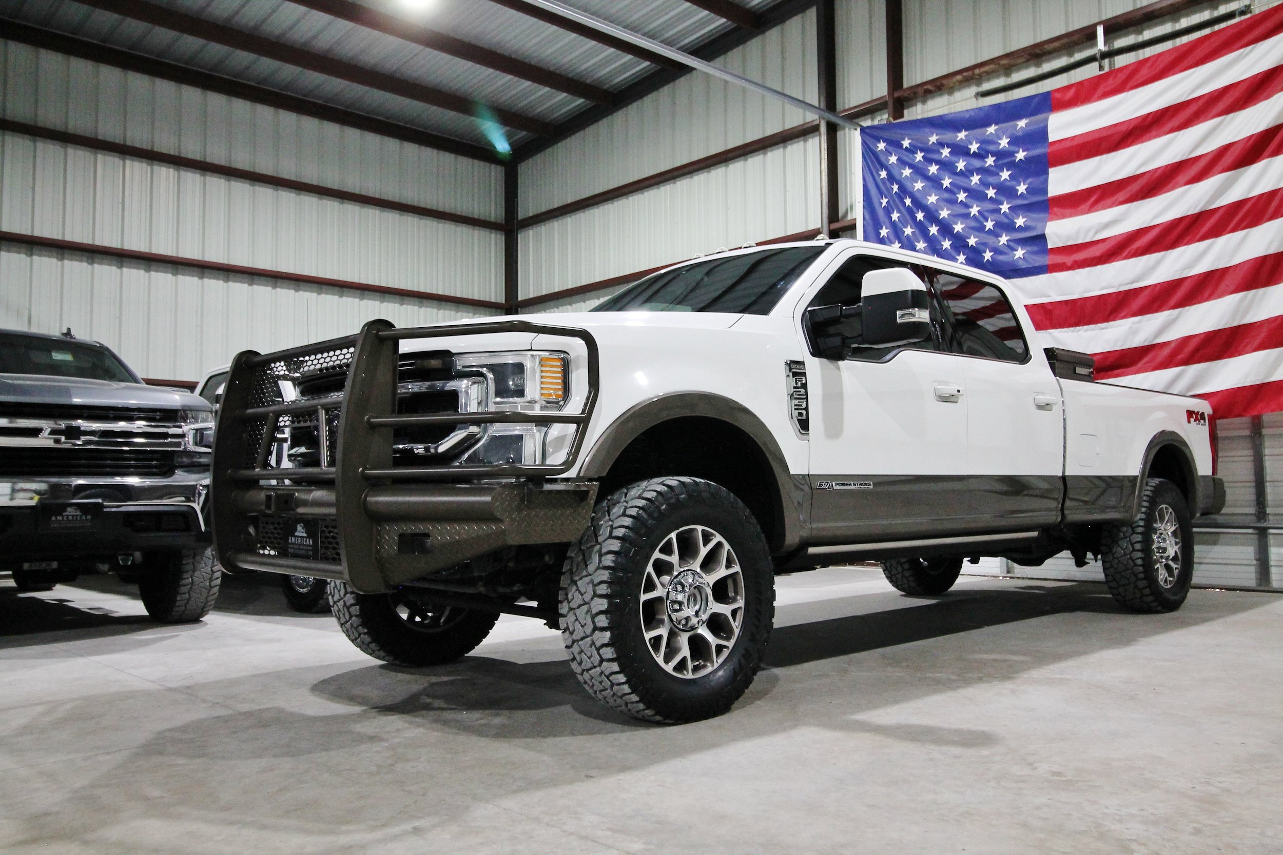 Used 2020 Ford F250 King Ranch w/ King Ranch Ultimate Package AWD/4WD image 3