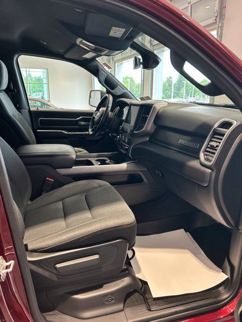Used 2023 RAM 1500 Big Horn AWD/4WD image 15
