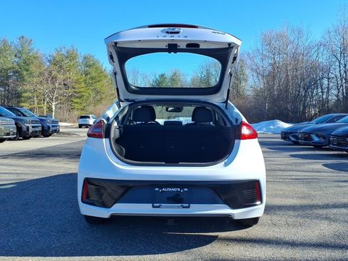 Used 2019 Hyundai Ioniq SEL image 10